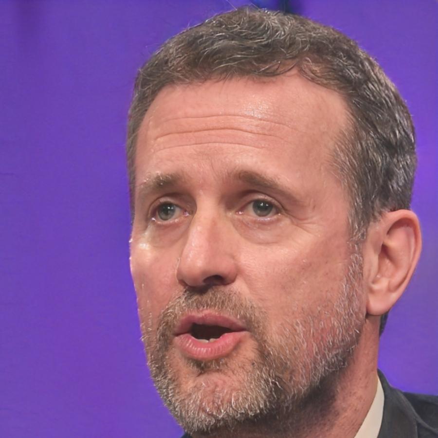 Portrait de Laurent Mercier, analyste financier indépendant